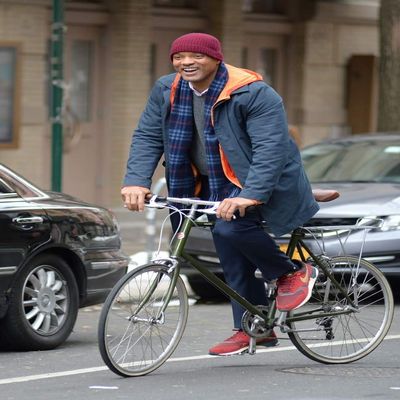 Posterazzi Poster Print Will Smith Riding A Bicycle Shoot for Collateral Beauty Filming On Location New York Ny March 31 2016. Photo by Kristin CallahanEverett Collection Celebrity (8 x 10)
