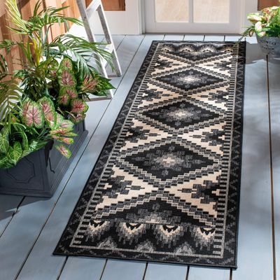 SAFAVIEH Washable Rug Outdoor Veranda Collection - 2'3" x 8' Runner, Black & Beige, Non-Shedding & Easy to Clean, Ideal for Patio, Backyard, Mudroom (VER096-0421)