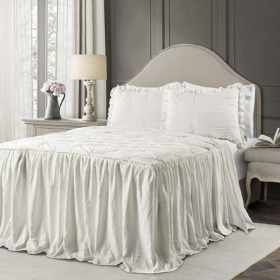 Lush Decor Ravello Pintuck Ruffle Skirt Bedspread Set - Luxe 3 Piece Ruffled Bedding Set - Traditional Glam & Farmhouse Inspired Bedroom Decor - King, White