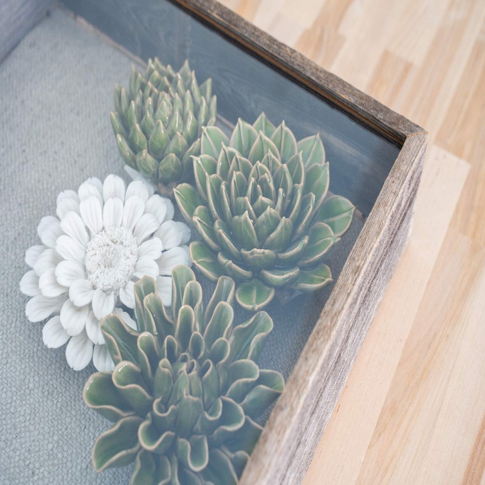 BARNWOODUSA Custom Rustic Farmhouse Collectible Shadow Box Picture Frame Reclaimed and Recycled Wood Shadow Box 11 x 16