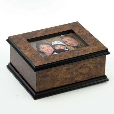 Traditional Sorrento 18 Note Classic Style 3X5 Photo Frame Music Jewelry Box - Many Songs to Choose - Let It Snow