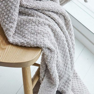 51" x71 Crochet Chenille Throw Blanket Fluffy Knitted Chenille Blanket Cozy Warm Blanket Home Decorative Grey Blanket Summer Fall Bed Couch Office Blanket