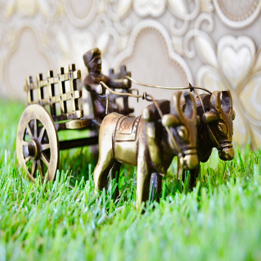 Aakrati Open Bullock Cart Brass Decorative Metal Showpiece