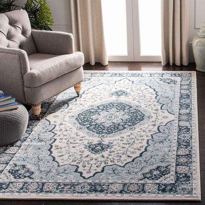 SAFAVIEH Area Rug 8x10 - Isabella Collection - Large - Cream & Light Blue, Oriental Design, Non-Shedding & Easy Cleaning, Ideal for Living Room, Bedroom, Office, Dining Space (ISA915M)