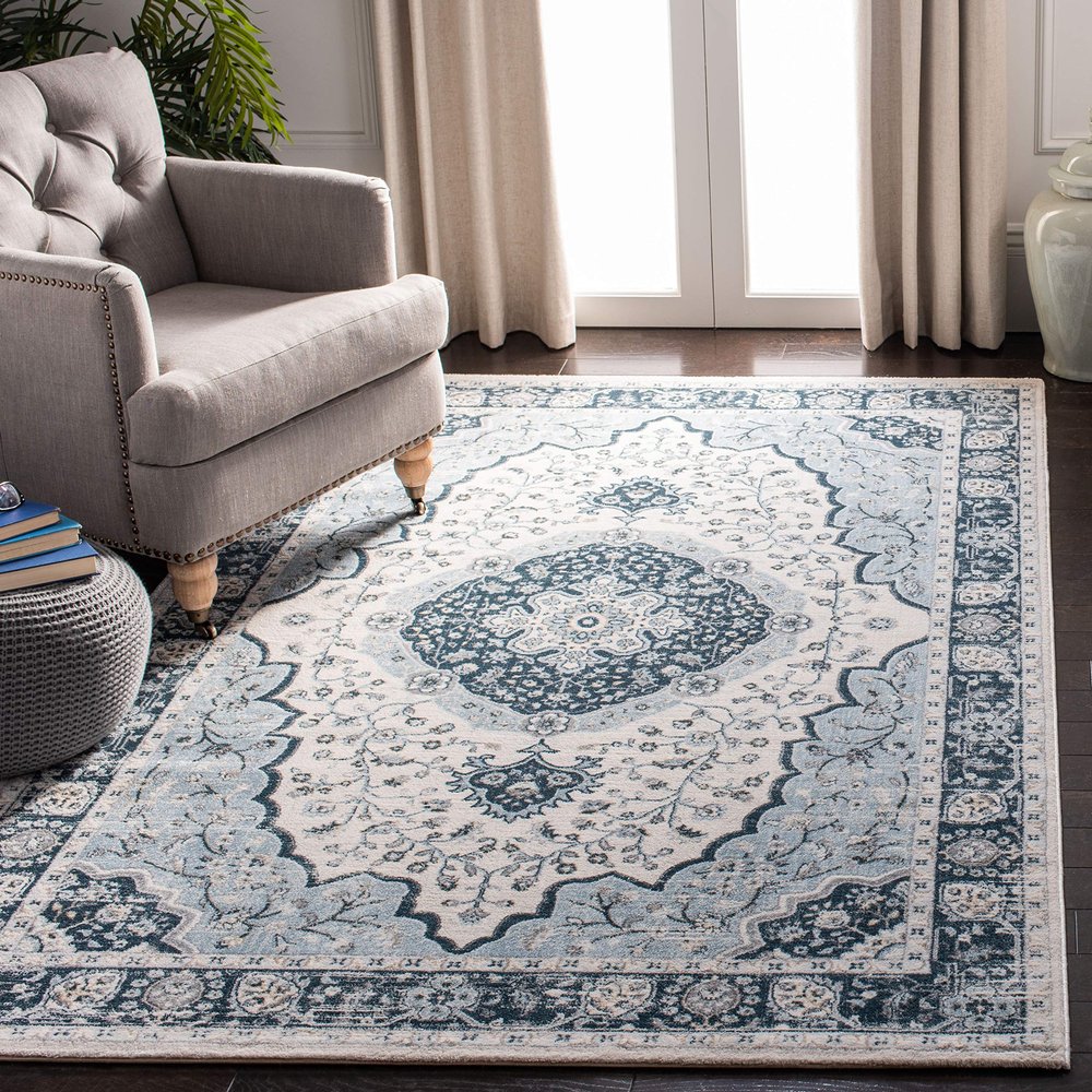SAFAVIEH Area Rug 8x10 - Isabella Collection - Large - Cream & Light Blue, Oriental Design, Non-Shedding & Easy Cleaning, Ideal for Living Room, Bedroom, Office, Dining Space (ISA915M)