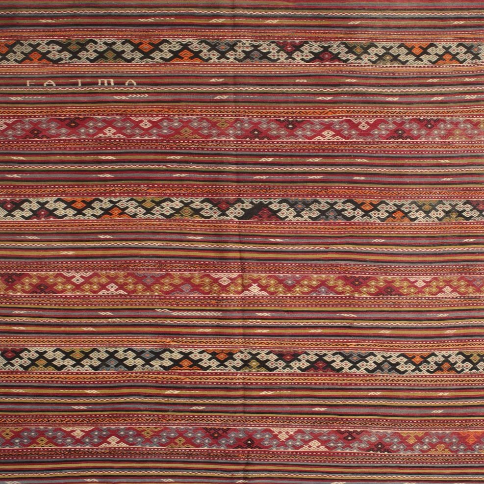Contemporary 543 Area Rug - 5'0" by 7'0"