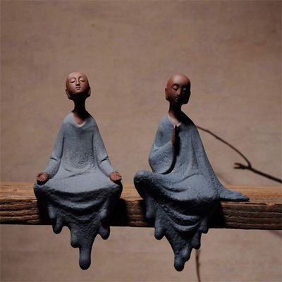 2 PCS Hand Made Small Monk Sculpture Statue Ceramic Home Decoration Office Decorations Crafts Decor Lounge Decoration Craft Chinese Style Gift