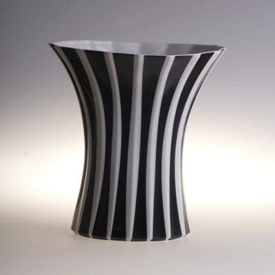 Black & White Retro Style Porcelain Flower Vase with Stripes l 12 Height l Decorative Home Dcor Centerpiece I Hand-Crafted in The Czech Republic l Unique Style & Extraordinary Design