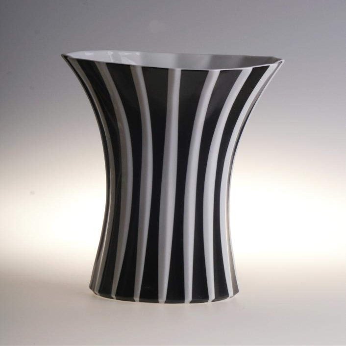 Black & White Retro Style Porcelain Flower Vase with Stripes l 12 Height l Decorative Home Dcor Centerpiece I Hand-Crafted in The Czech Republic l Unique Style & Extraordinary Design