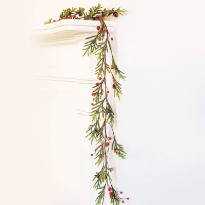 Mountain Pine & Berries Garland 5'