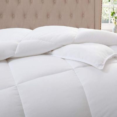 HNU 1 Piece White Down Alternative Comforter Duvet Insert King, Contemporary Plush Soft Cozy Comfy Calming