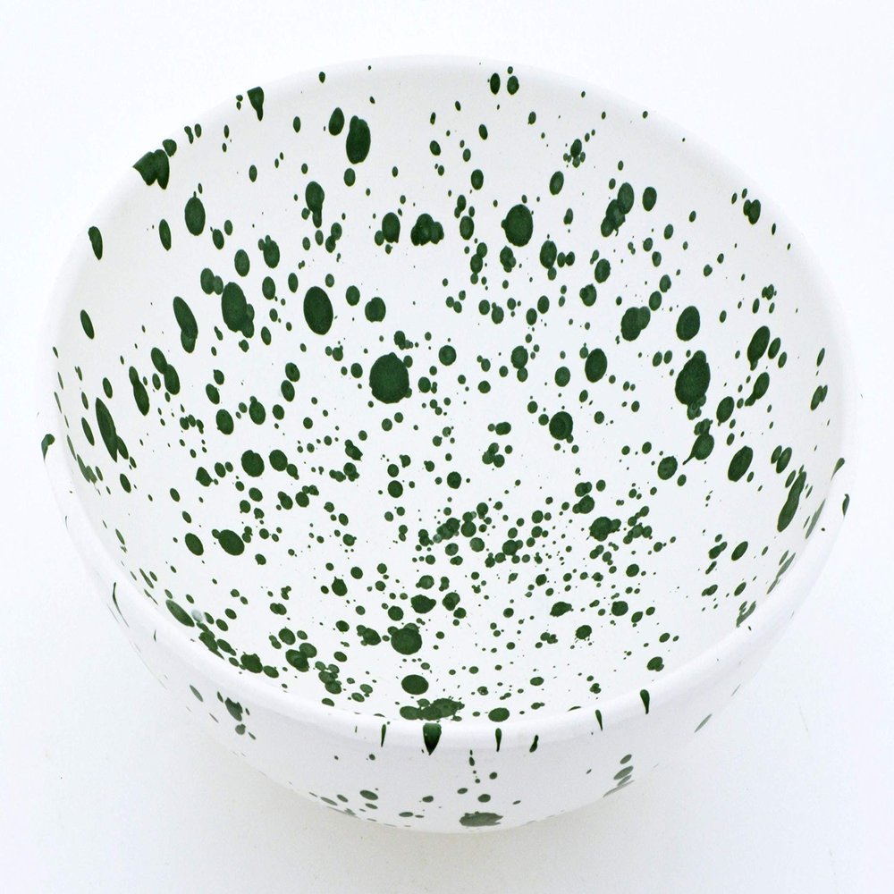 ART ESCUDELLERS Ceramic Bowl, Handmade and Handpainted in Mate Green Decoration. 11,02" x 11,02" x 3,94"