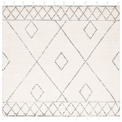 SAFAVIEH Casablanca Collection Accent Rug - 3' x 5', Ivory & Black, Handmade Moroccan Tassel Wool, 0.5-inch Thick Ideal for High Traffic Areas in Entryway, Living Room, Bedroom (CSB492A)