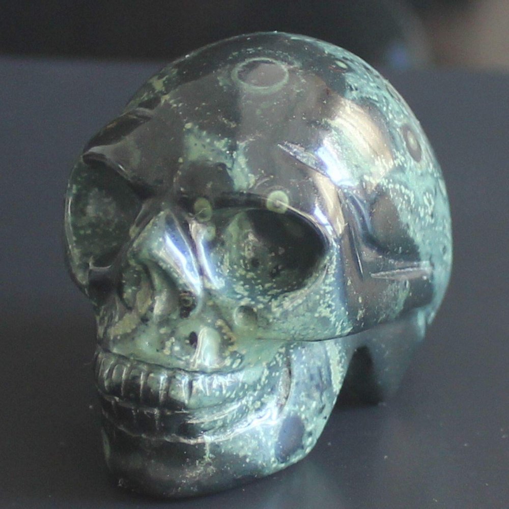 2'' Hand Carved Mixed Gemstone Crystal Skull Figurine Carving Home Decor (kambaba Jasper)
