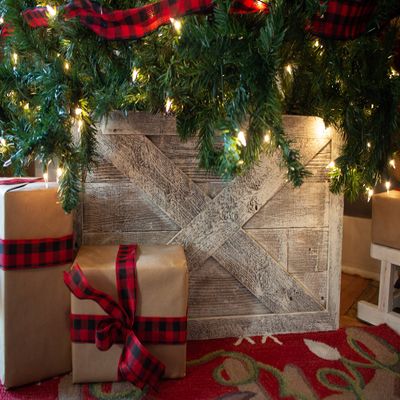 BARNWOODUSA Christmas Tree Collar or Box Made of Reclaimed Wood Rustic Skirt Replacement Blocks, Hook-&-Loop Strip Panels, 37x27 in., Whitewash