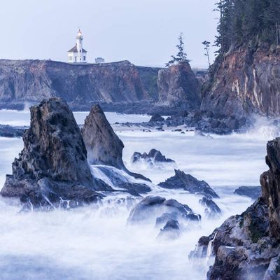 Posterazzi PDDUS38SWR0330LARGE Winter Storm Watching, Cape Arago Lighthouse from Shore Acres State Park, Oregon Coast, USA Photo Print, 24 x 36, Multi