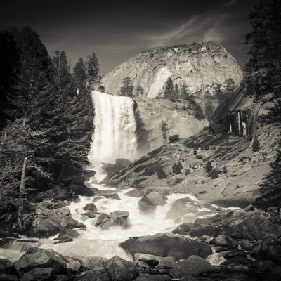 Posterazzi PDDUS05RBS1281LARGE Vernal Falls and Hikers on The Mist Trail, Yosemite National Park, California, USA Photo Print, 24 x 36, Multi