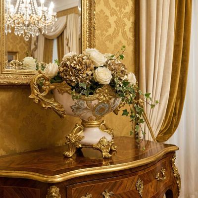 AFD Home Celine Crowned Centerpiece, Gold-and-White Table Vase for Centerpieces, 19 Inches x 12 Inches
