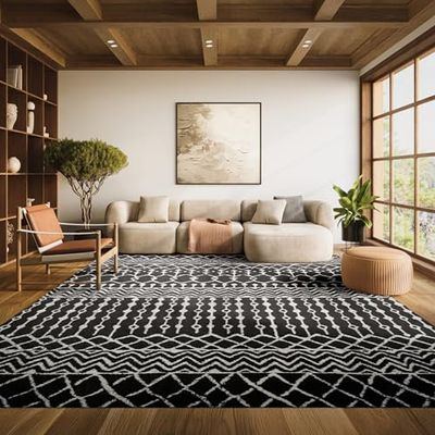 SAFAVIEH Area Rug 8x10 - Tulum Collection - Large - Black & Ivory, Moroccan Boho Distressed Design, Non-Shedding & Easy to Clean, Ideal for Living Room, Bedroom, Dining Space (TUL270Z)