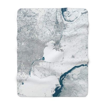 Lake St Clair Satellite Sherpa Fleece Blanket (50"x60" & 60"x80"), 60" x 80"