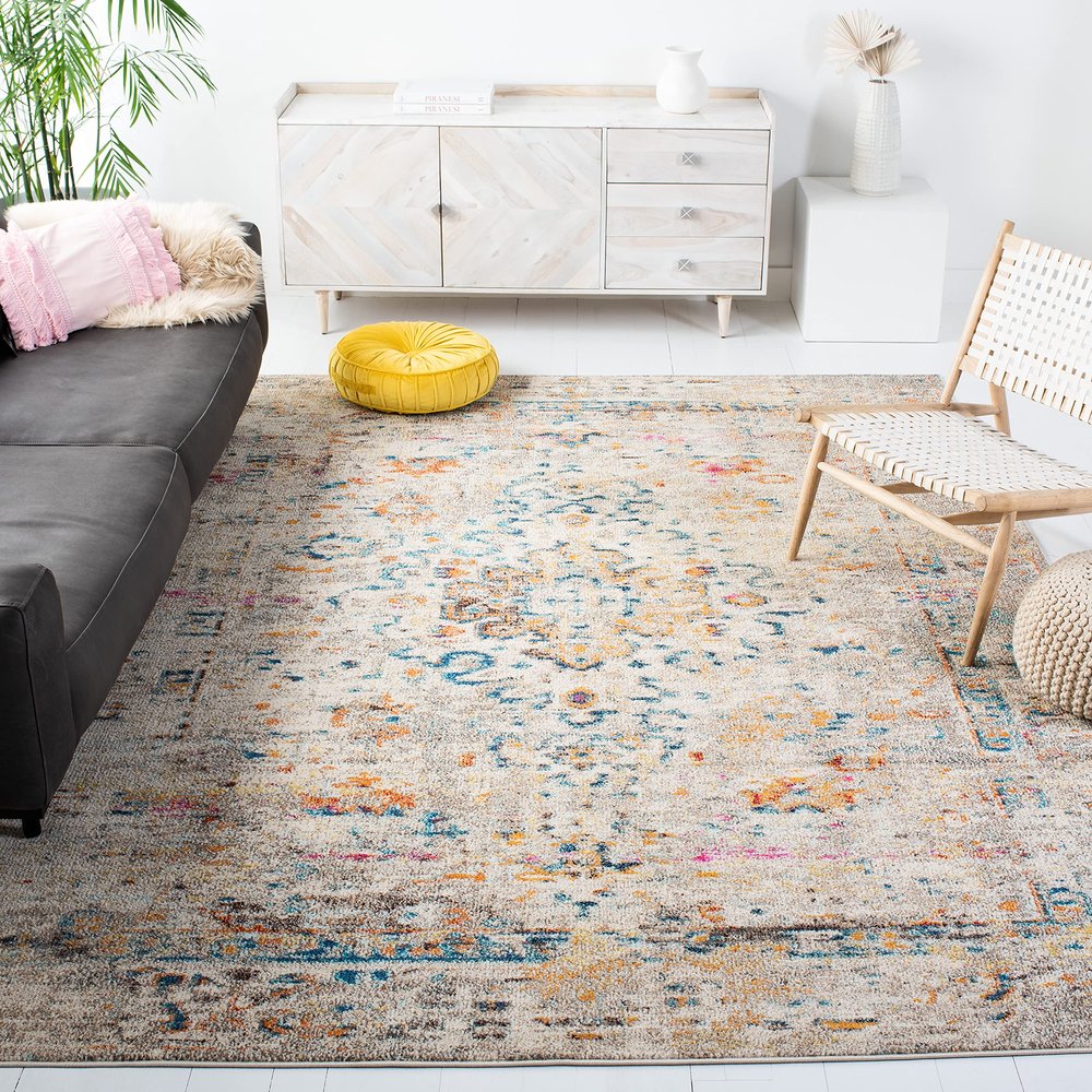 SAFAVIEH Area Rug 8x10 - Madison Collection - Large - Grey & Gold, Boho Distressed Medallion Design, Non-Shedding & Easy Cleaning, Ideal for Living Room, Bedroom, Office, Dining Space (MAD474F)