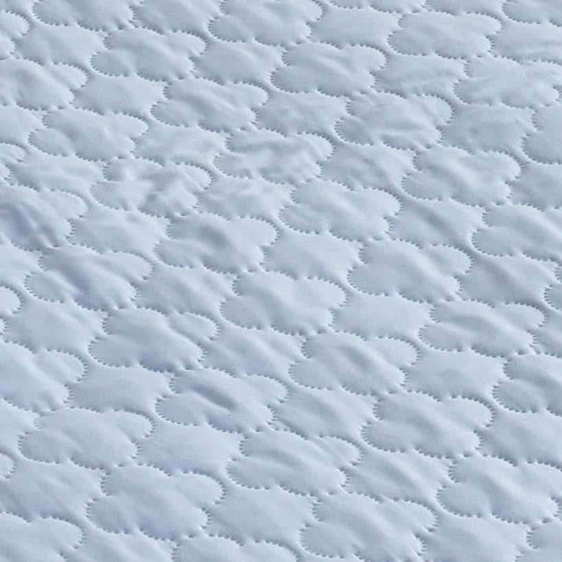 Highly Absorbent Washable Waterproof Bed Pad - Light Blue Large