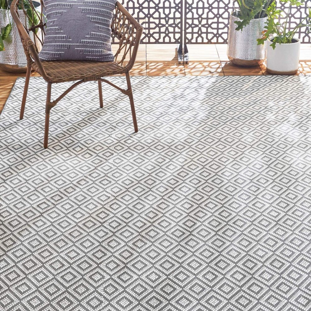 Home Dynamix Tripoli Lydia Indoor/Outdoor Area Rug 5'3"x7'3", Modern Gray