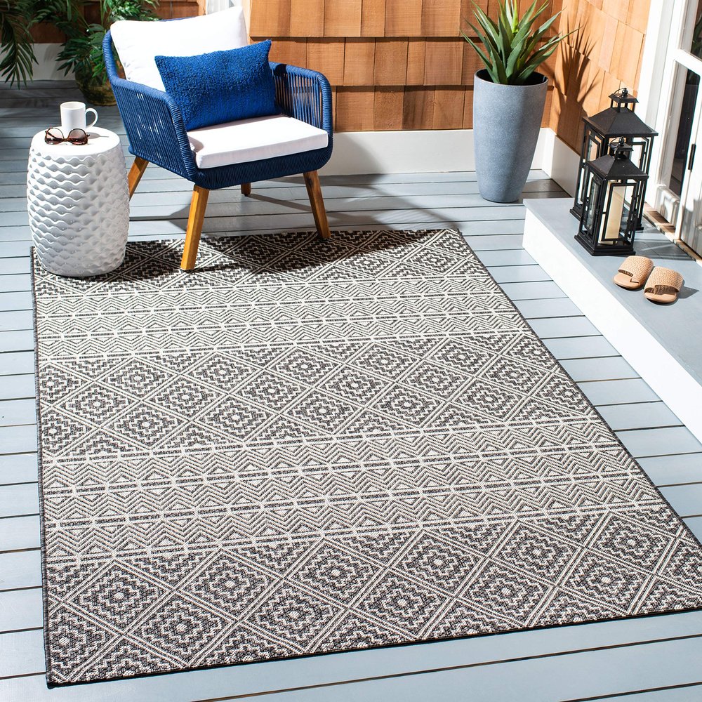 SAFAVIEH Washable Rug Outdoor Courtyard Collection - 2'7" x 5', Black & Grey, Non-Shedding & Easy Cleaning, Ideal for Patio, Backyard, Mudroom (CY8787-37621)