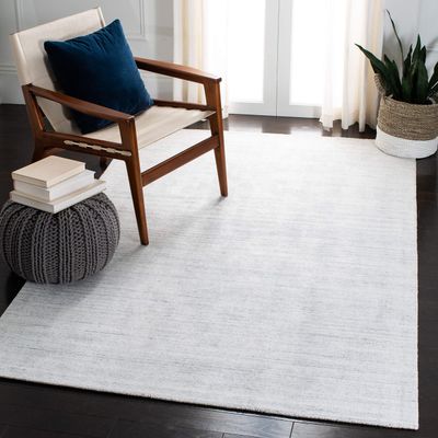 SAFAVIEH Mirage Collection Area Rug - 5' x 8', Ivory & Silver, Handmade Modern Wool & Viscose, Ideal for High Traffic Areas in Living Room, Bedroom (MIR176A)