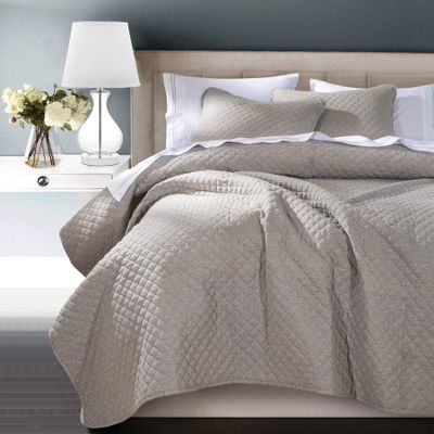 Indigo Hill by HiEnd Accents Anna Diamond Quilted Coverlet, Queen Size, Taupe Solid Color, Rustic Traditional Farmhouse Style Luxury Bedding, Soft Lightweight Bed Cover