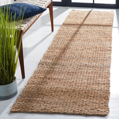 SAFAVIEH Natural Fiber Collection Runner Rug - 2'3" x 9', Natural, Handmade Farmhouse Jute, Ideal for High Traffic Areas in Living Room, Bedroom (NF110A)