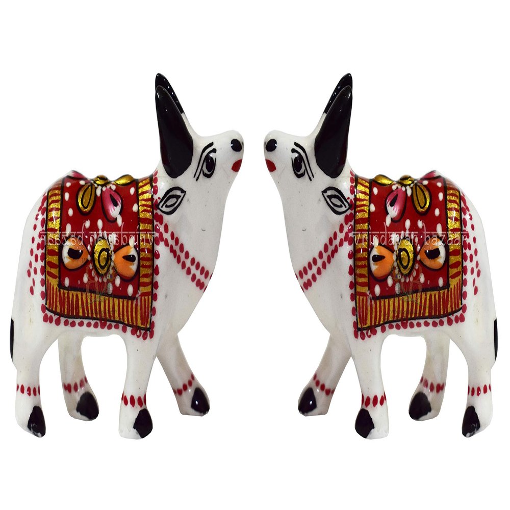VRINDAVANBAZAAR.COM Handicraft meenakari Front Facing Cow with Enamel Painting- Set of 2; Size: 1.5 Inch