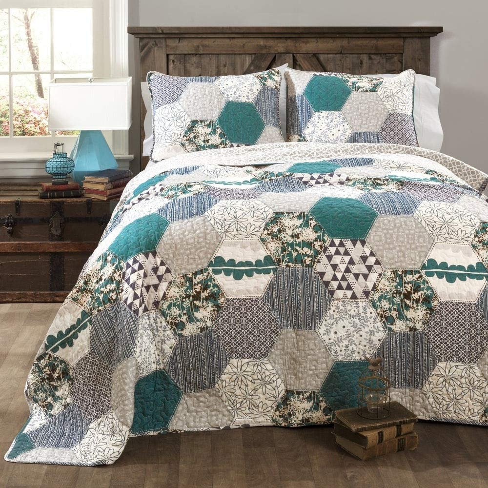 3 Piece Traditional Hexagon Patchwork Quilt King Set, Modern Reversible Bedding Soft Comfortable Durable Cotton Material Stunning Geometric Striped Floral Design Multi Color Green Blue Grey Quilt Set