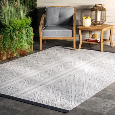 nuLOOM Indoor/Outdoor Striped Miriam Area Rug, 4x6, Grey