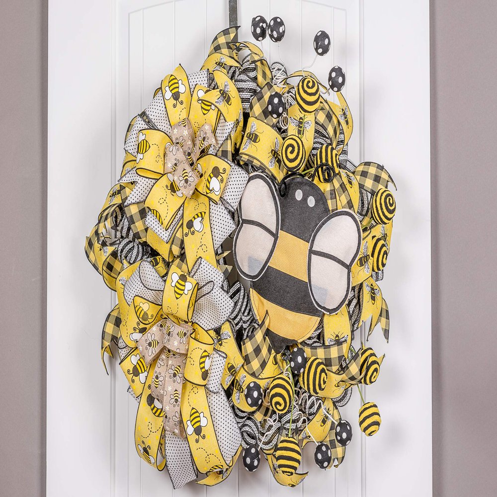 Bee front door welcome wreath.