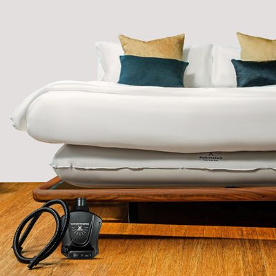 Mattress Jack Mattress Lifter, Queen - Easy Use Mattress Elevator for Sheet Tucking & Bed Making - Mobility & Aid for Elderly, with Inflatable Ring