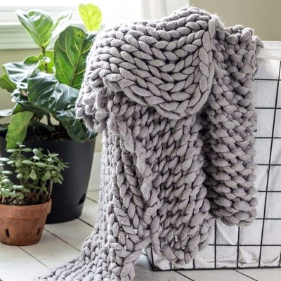 1 Piece Casual Acrylic Chunky Knit Blanket Classic Solid Color Braid Like Visual Textured Light Grey Throw Blanket Expertly Crafted Yarn Durable Warm Decorative All Season Cozy Comfy 50x40 Blanket