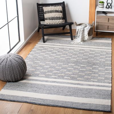 SAFAVIEH Striped Kilim Collection 4' x 6' Navy/Ivory STK515N Handmade Flatweave Cotton Area Rug
