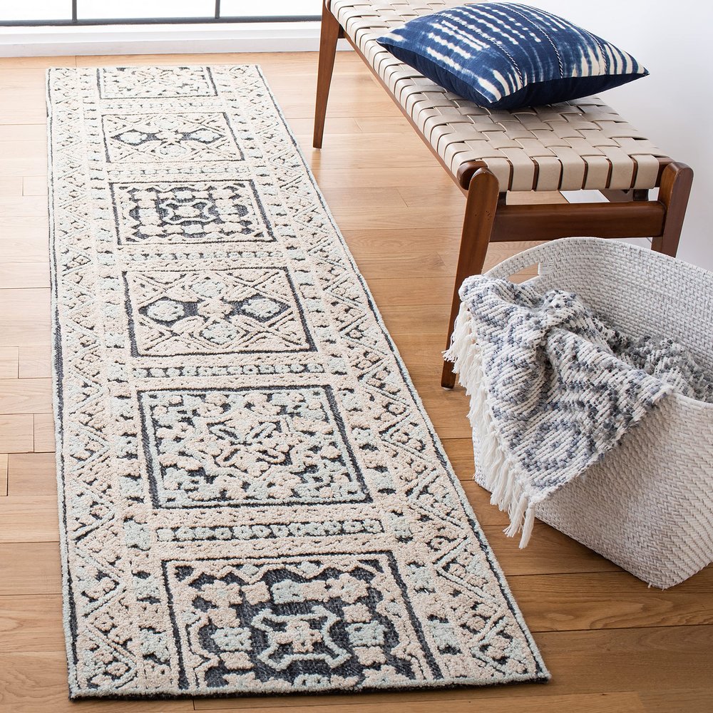 SAFAVIEH Aspen Collection Runner Rug - 2'3" x 9', Charcoal, Handmade Moroccan Boho Wool, Ideal for High Traffic Areas in Living Room, Bedroom (APN532H)
