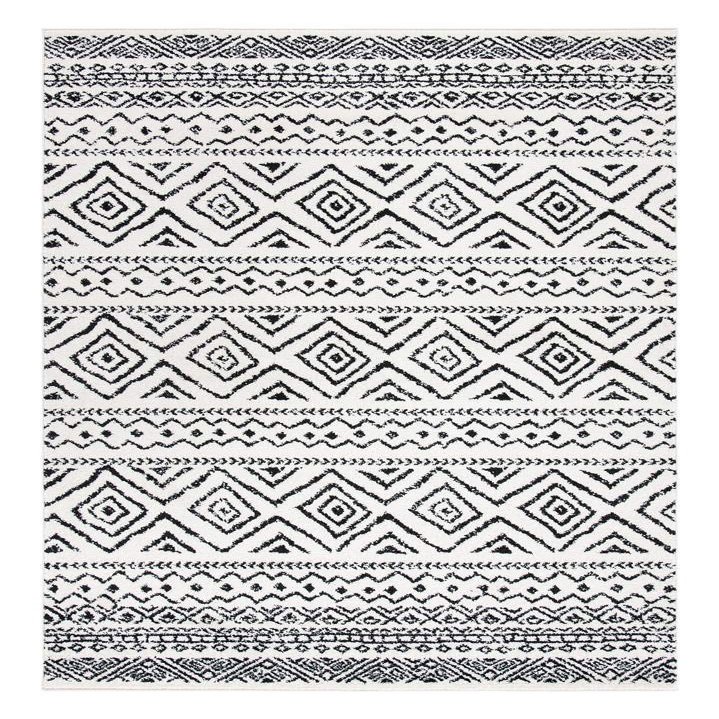SAFAVIEH Area Rug 8x10 - Tulum Collection - Large - Ivory & Black, Moroccan Boho Distressed Design, Non-Shedding & Easy to Clean, Ideal for Living Room, Bedroom, Dining Space (TUL267D)