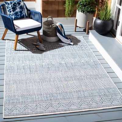 SAFAVIEH Craft Collection Area Rug - 6'7" Square, Gold & Grey, Modern Abstract Design, Non-Shedding & Easy Care, Ideal for High Traffic Areas in Living Room, Bedroom (CFT843D)