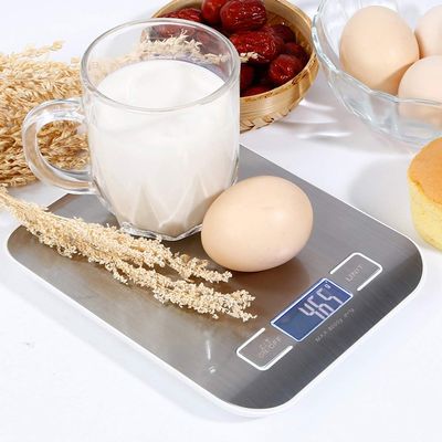 Stainless Steel Digital Kitchen Scale with LCD Display, 11lb/ 5 kg