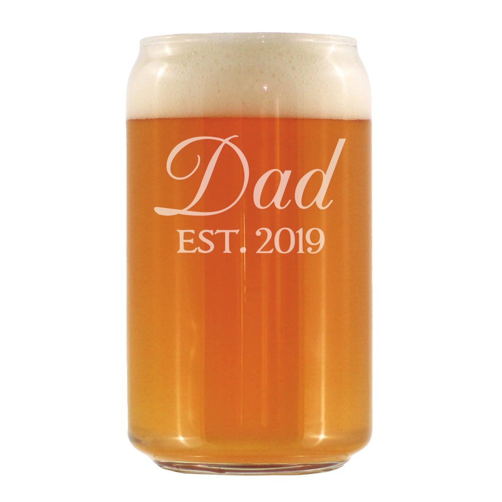 Bevvee Dad Est 2019 - New Father Beer Can Pint Glass Gift for First Time Parents - Decorative 16 Oz Glasses