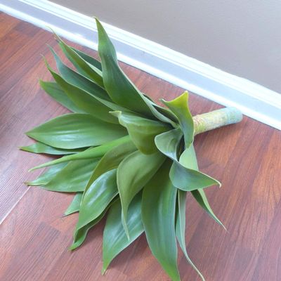 Artificial Flowers 20" Big Tequila Plant Agave Desert Plastic Succulents Tree Realistic Flower Arrangements Craft Art Decor Plant for Indoor Outdoor Decoration