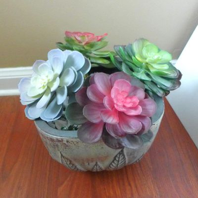 Artificial Flowers Four Colors Snow Lotus Plastic Succulents Plants Set of 2 Realistic Flower Arrangements Craft Art Decor Plant for Indoor Outdoor Decoration