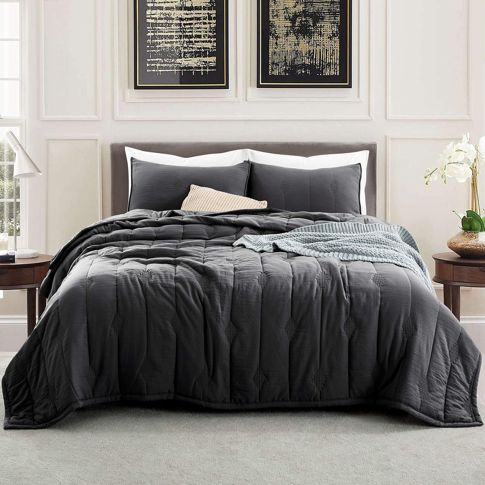 ANNA.Z HOME Queen Quilt Set, Lightweight Bedding Set, Washed Soft Fabric, Grey, Boho Embroidered Coverlet, All-Season, Machine Washable, 3-Piece Set, 1 Quilt + 2 Shams (Charcoal, Queen Set)