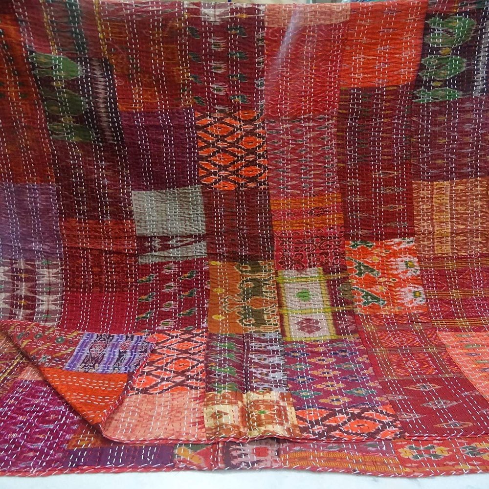 Blanket Bedding Bedspread Bed Kantha Vintage Handmade Silk Patchwork Indian Art Cover India Sari Bohemian Spreads Washed Patola Spread Quilt