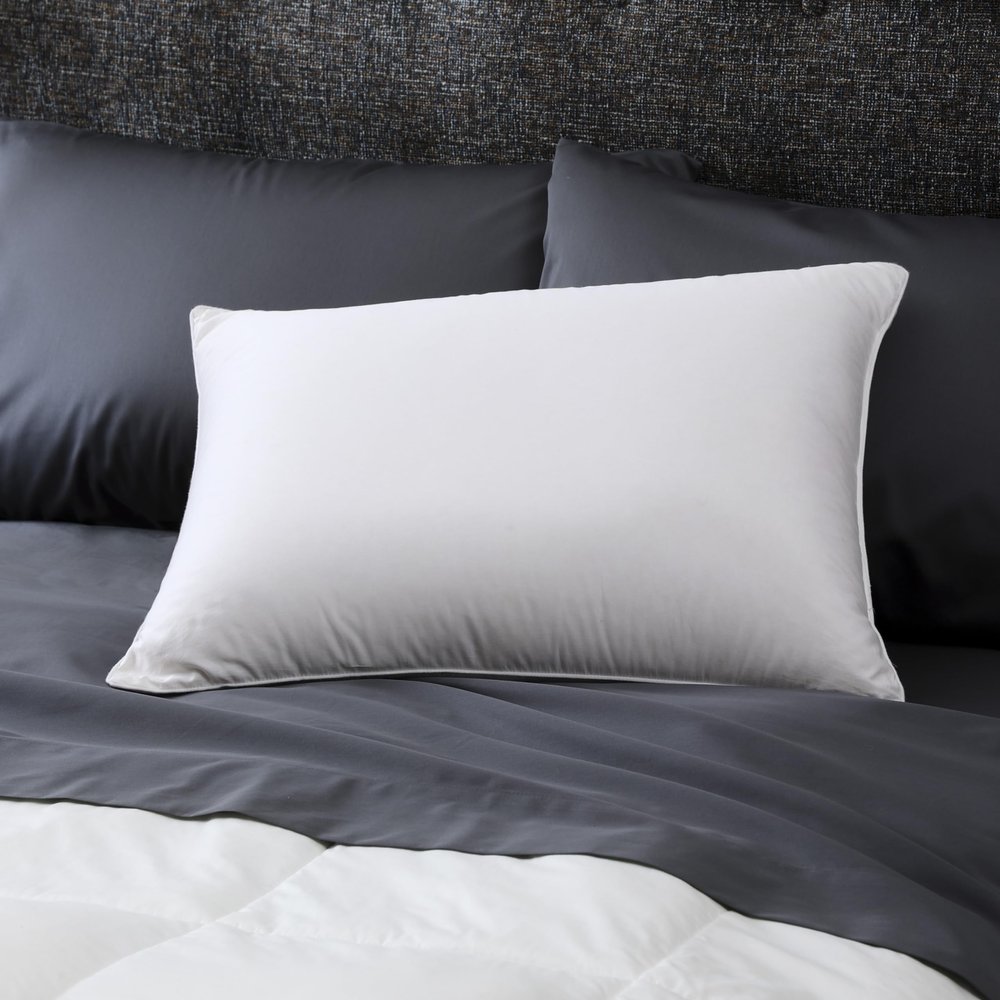 Cuddledown Dreamstead 700 Fill Power Pillow | European White Goose Down | 100% Cotton Shell, Sateen Weave | Hypoallergenic | Handcrafted | Oeko-TEX & RDS Certified | 20" x 26" | Standard | Soft