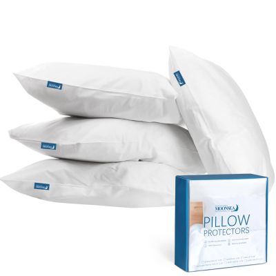 Queen Pillow Protectors with Zipper 4 Pack Queen Size 20 x 30 inch Waterproof Pillow Case Protector Down Feather Proof Pillow Covers Encasement Pillow Case White