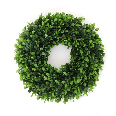 3rd Street Inn Soft Touch Holly Wreath - Front Door Greenery for Indoor/Outdoor Use - Farmhouse Style for Spring, Summer, Winter (16" / MD)